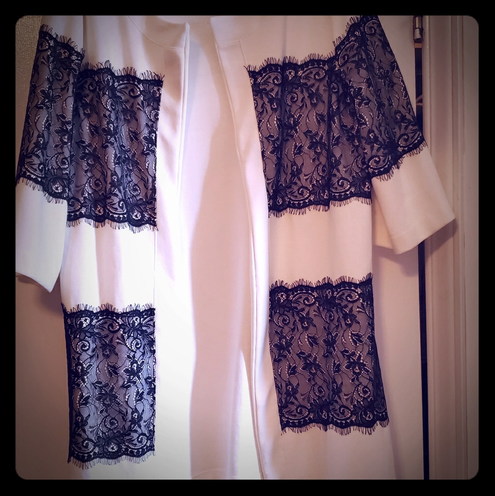 Long -Kimono style carding , worn once